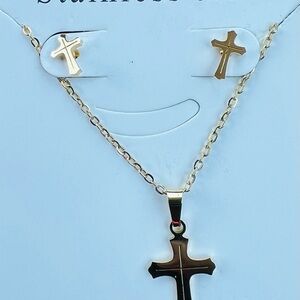 Necklace earrings set